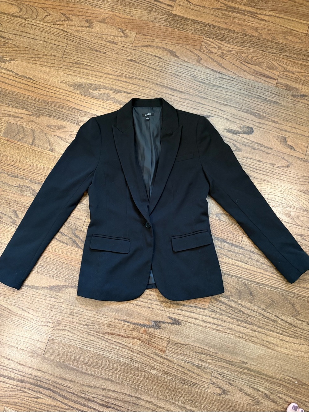 Apt. 9 Women's Black Single-Button Blazer, size 6